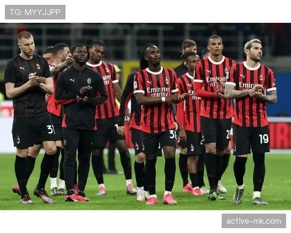 米兰王朝崩塌的背后：战术平庸与战略失策让红黑军团陷入深渊